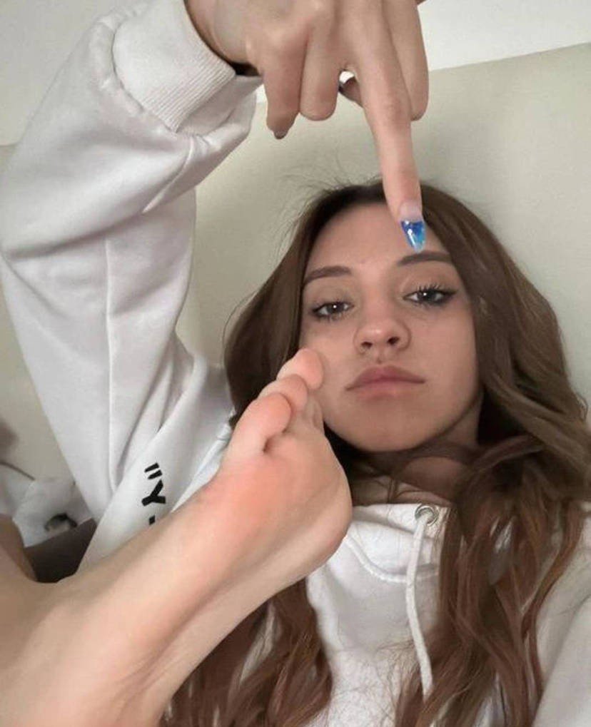 The Finger #Ptjzip2o