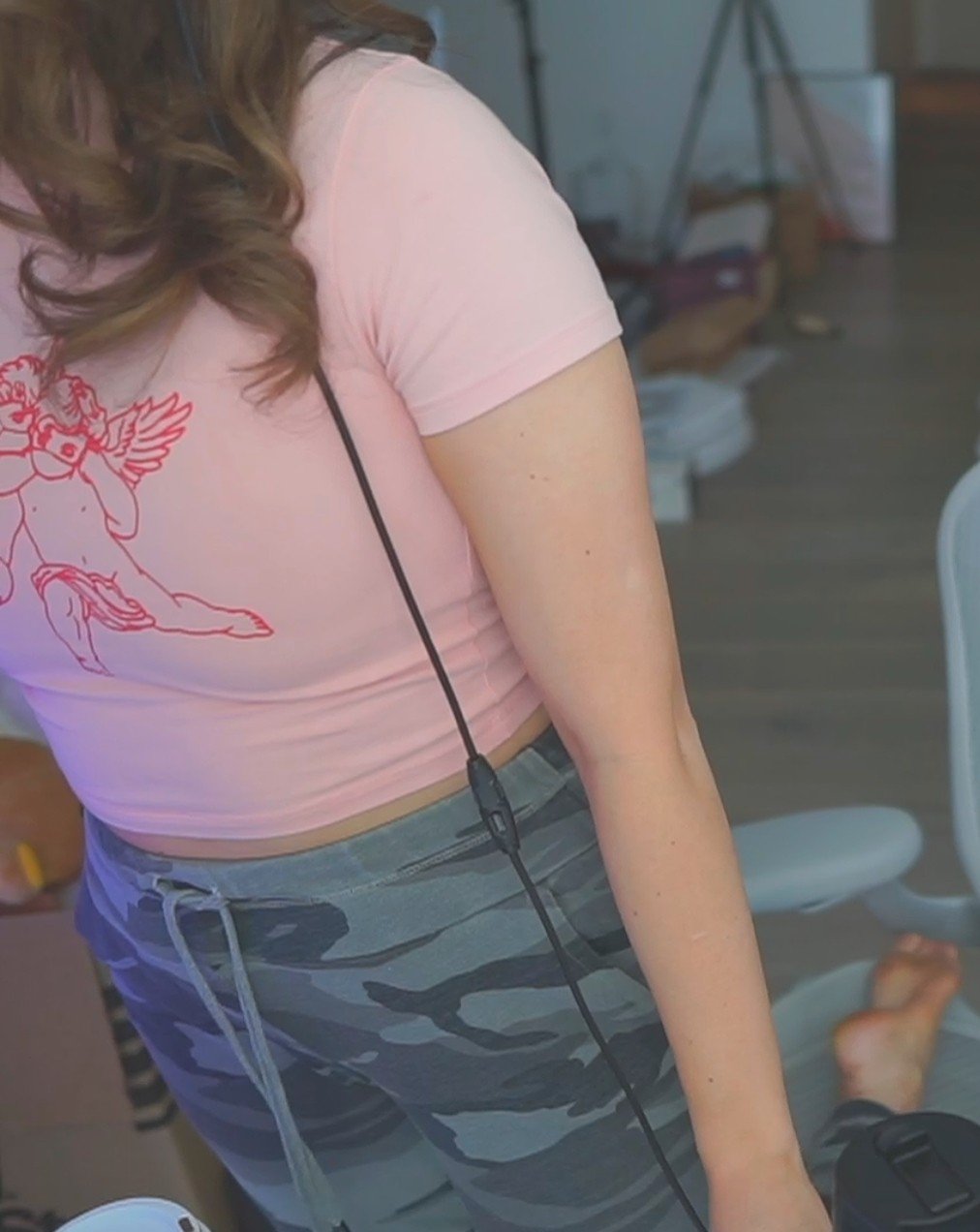 P0k1m4ne Has Some Nice Feet #0S0MLR9B