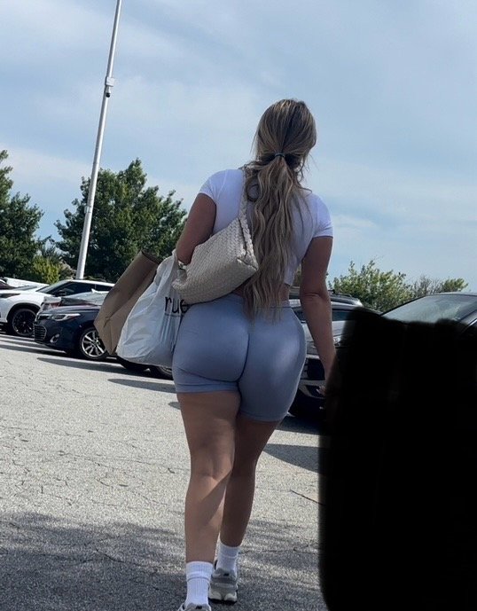 PAWG!!!! #3csioWY5