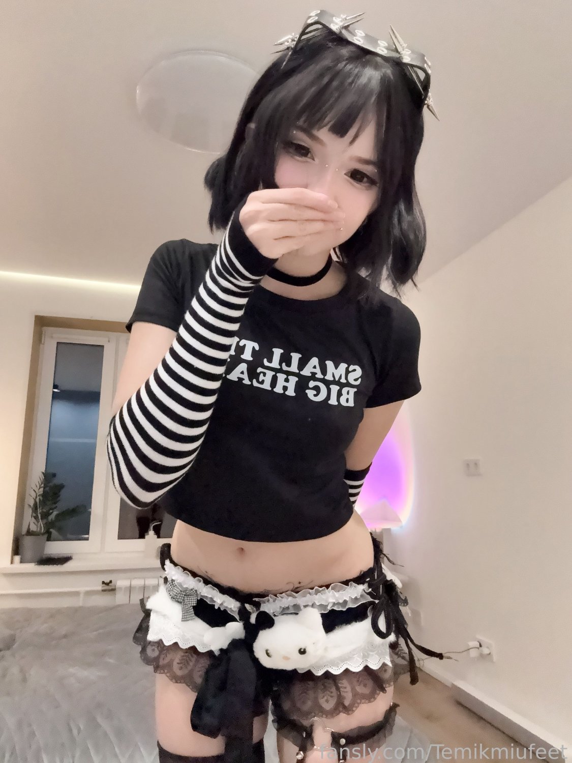 Soft Alt Feet #D7xFWbZZ